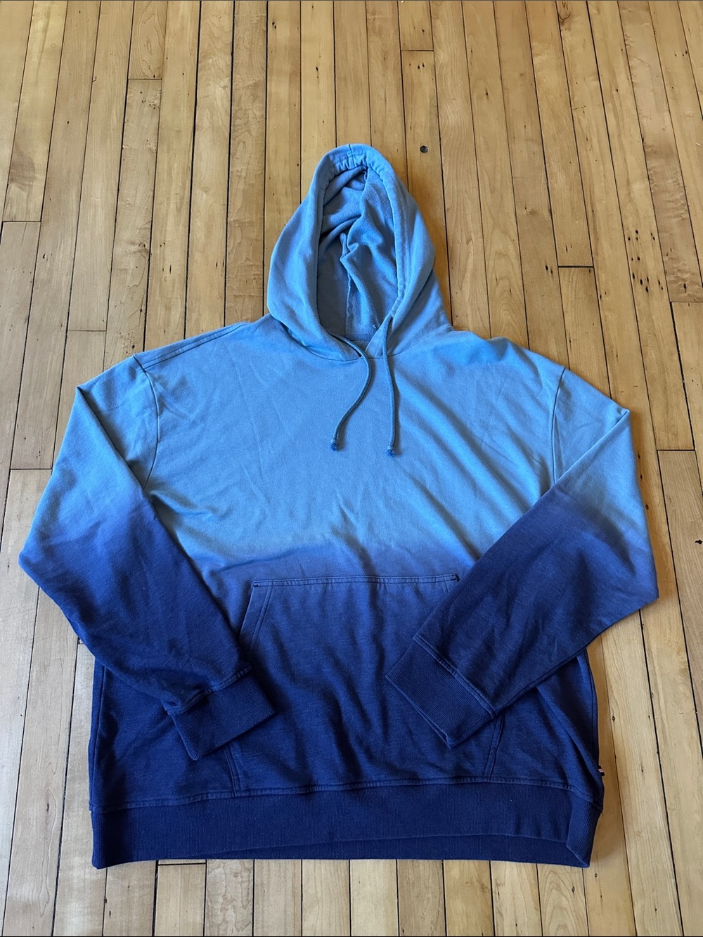 Edgar + Ash Men's Ombre Blue Pullover Hoodie